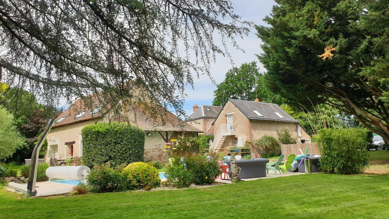 Au Clos Du Coteau, D'hotes * Crotelles